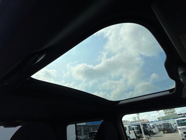 ダイハツ タフト
