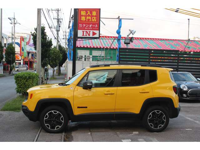 ジープ レネゲード