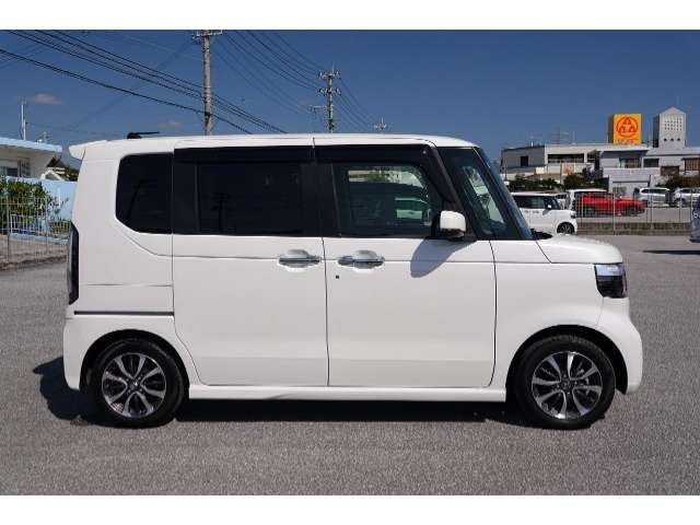 ホンダ N-BOX