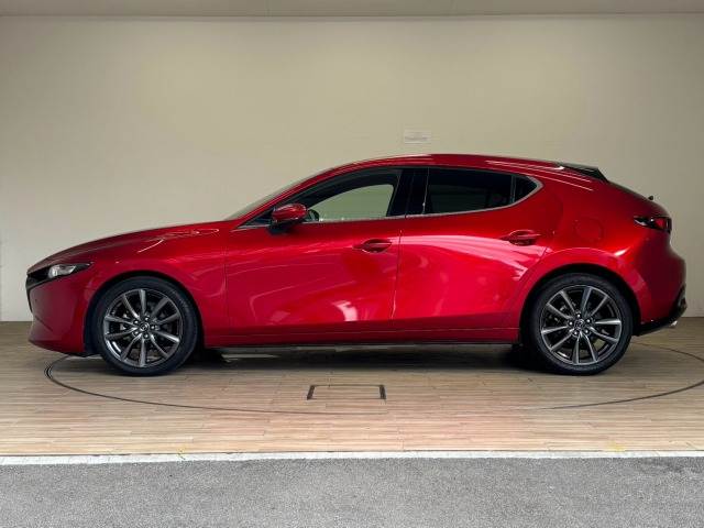 マツダ MAZDA3ファストバック
