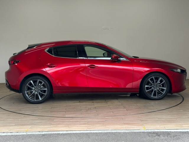 マツダ MAZDA3ファストバック