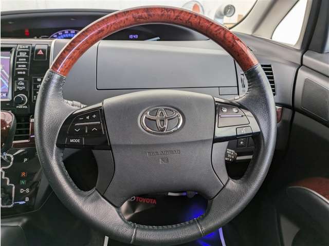 トヨタ エスティマハイブリッド