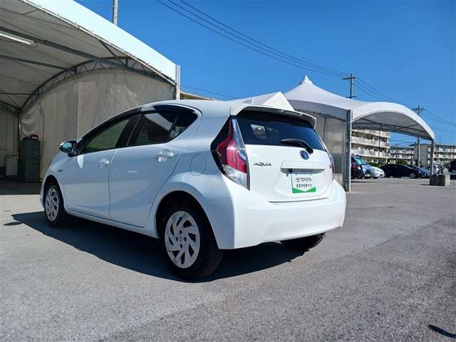 トヨタ アクア