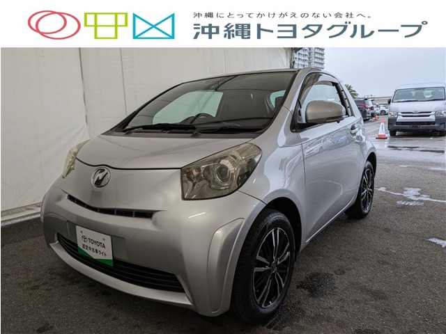 トヨタ iQ