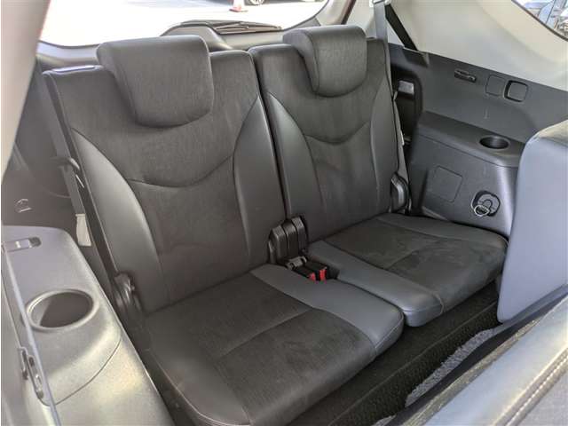 トヨタ プリウスα