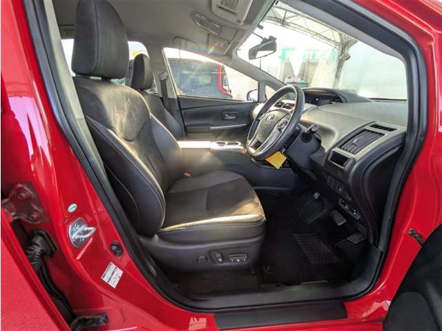 トヨタ プリウスα