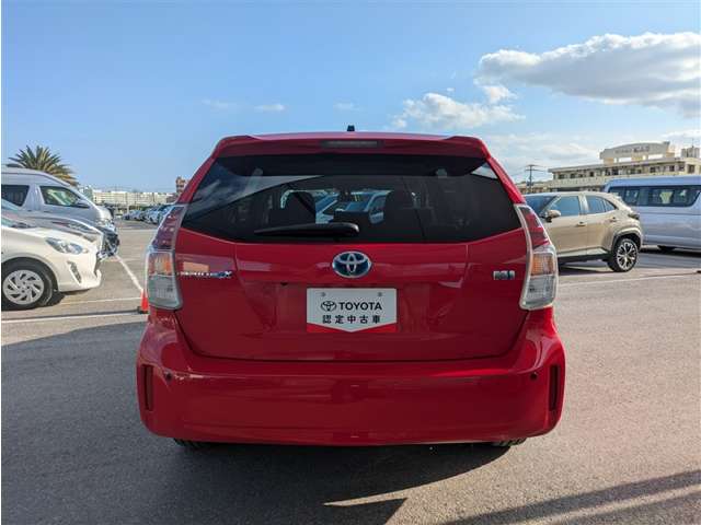 トヨタ プリウスα