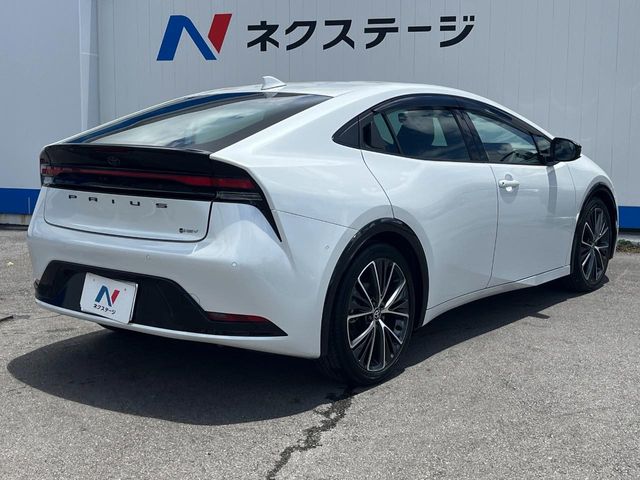 トヨタ プリウス