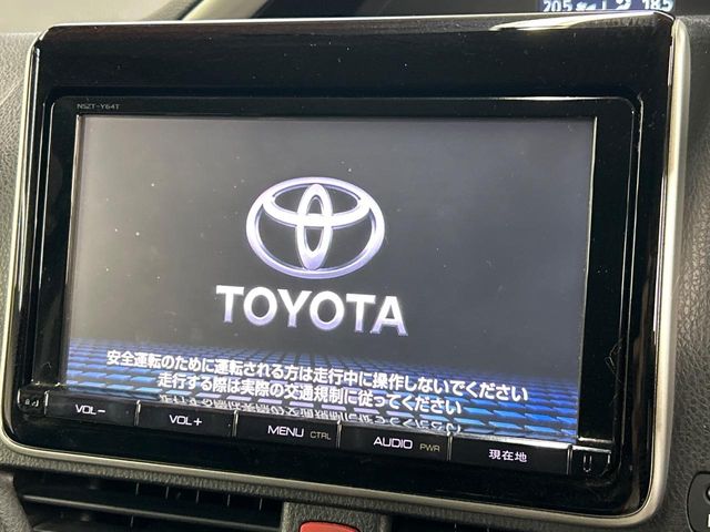 トヨタ ヴォクシー