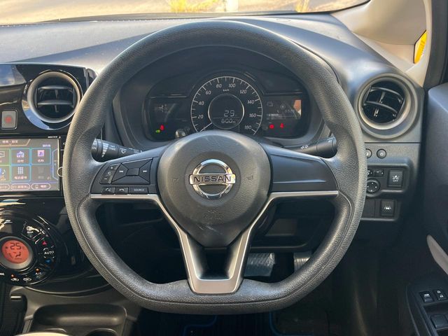 日産 ノート