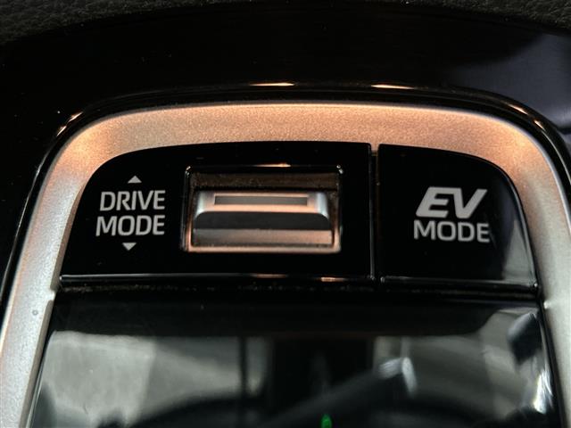 トヨタ カローラスポーツ