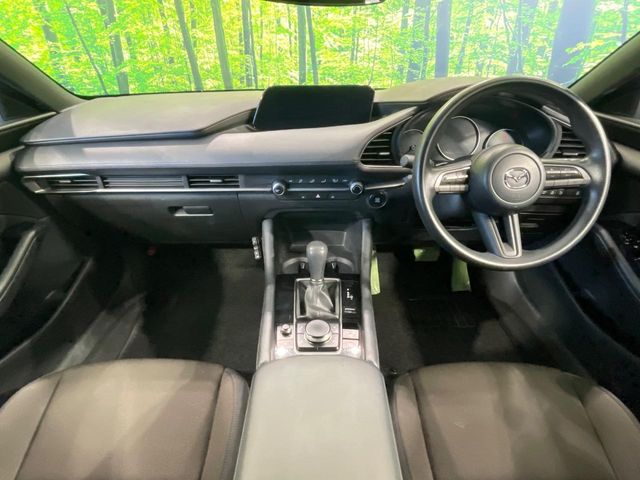 マツダ MAZDA3ファストバック