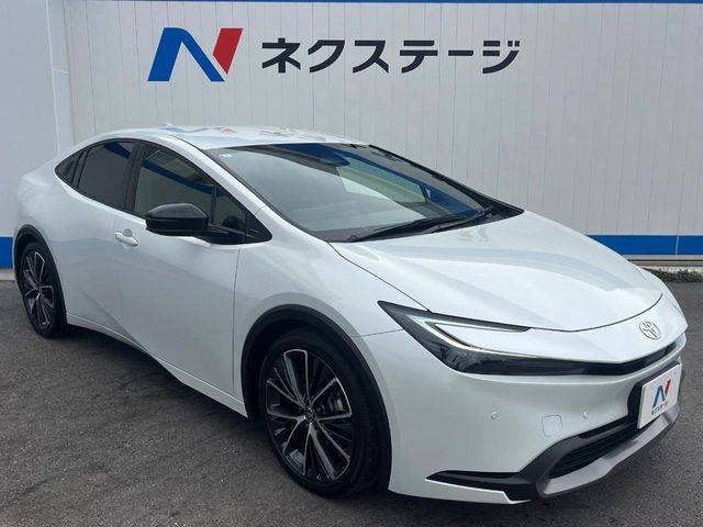 トヨタ プリウス