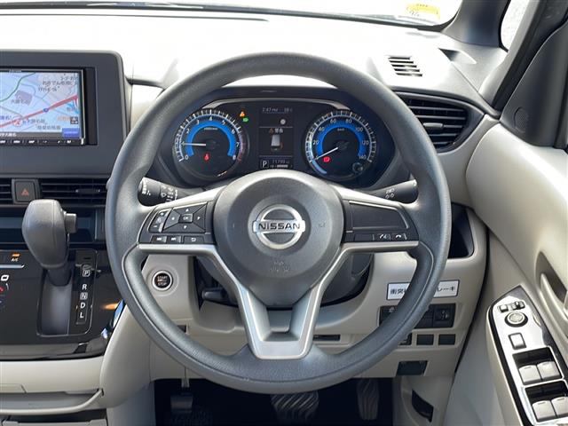 日産 ルークス