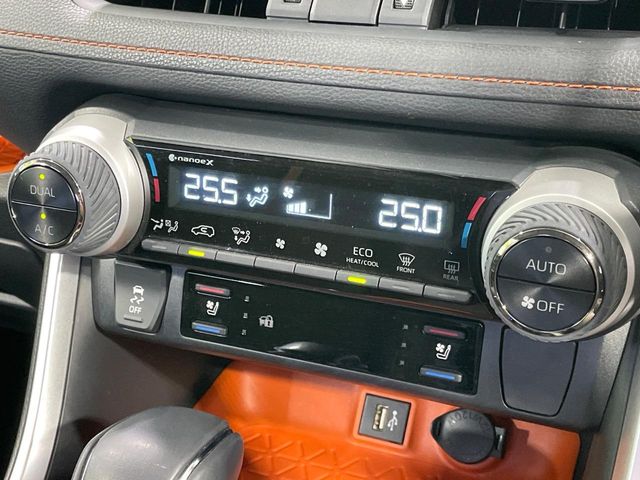 トヨタ RAV4
