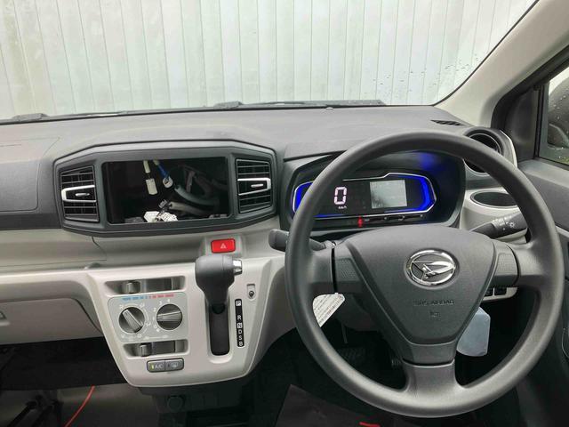 ダイハツ ミライース