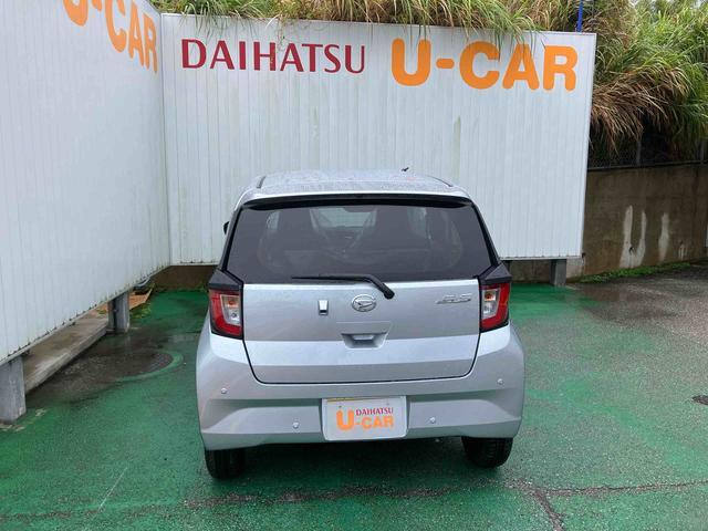 ダイハツ ミライース