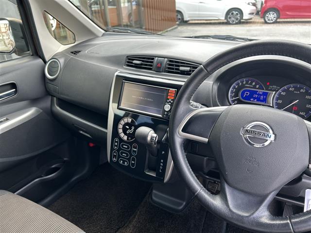 日産 デイズ