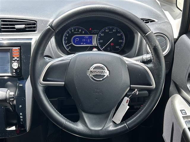 日産 デイズ