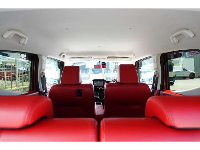 ホンダ N-BOXスラッシュ