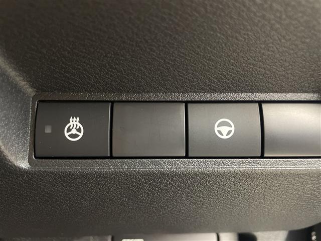 日産 ノートオーラ