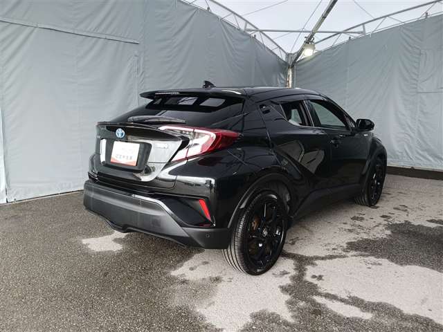 トヨタ C-HR