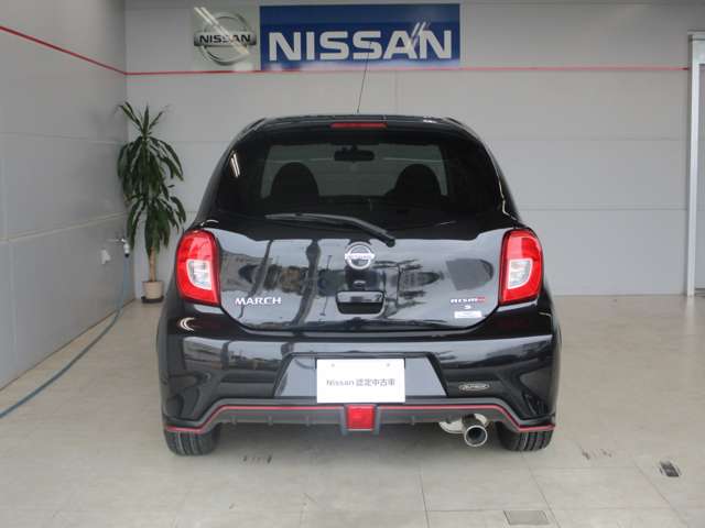 日産 マーチ