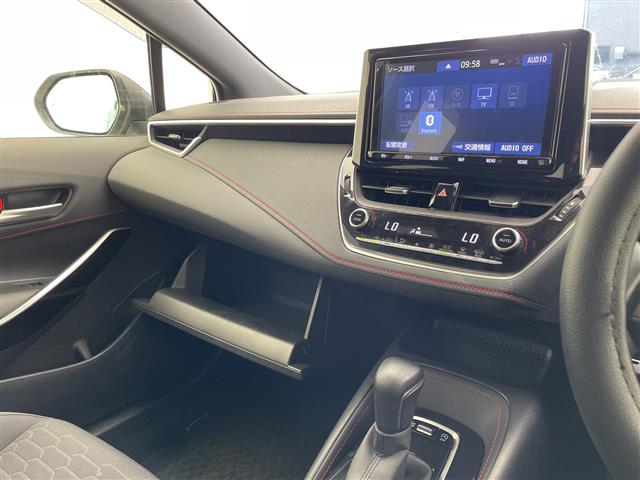 トヨタ カローラスポーツ