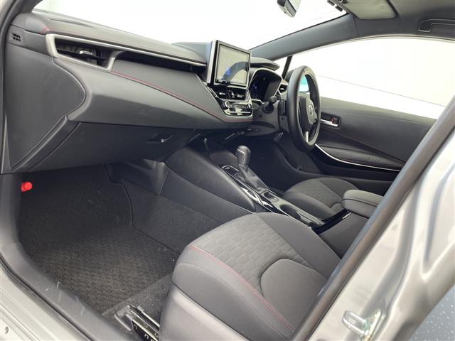 トヨタ カローラスポーツ