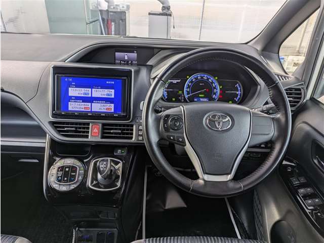 トヨタ ヴォクシー