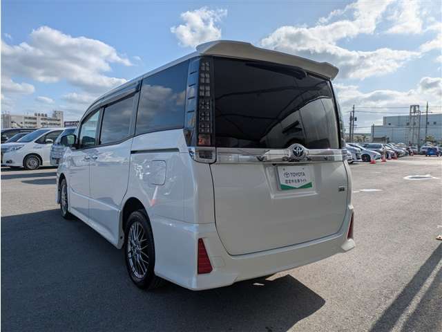 トヨタ ヴォクシー