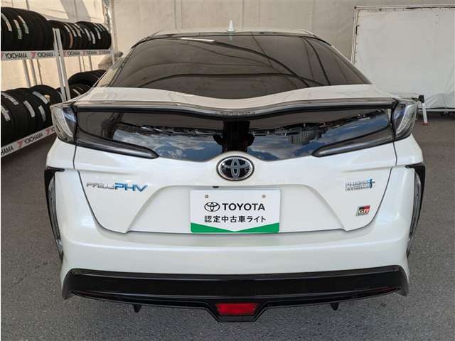 トヨタ プリウスPHV