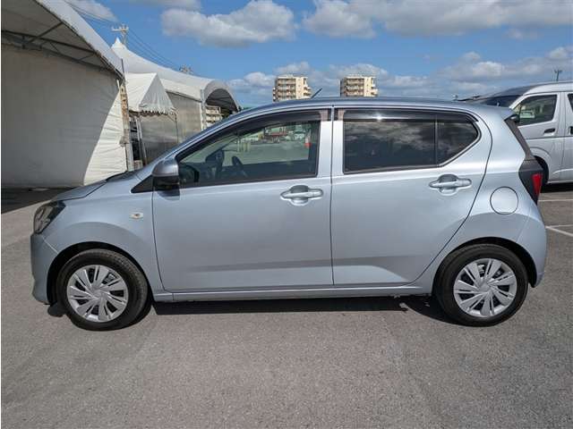 ダイハツ ミライース