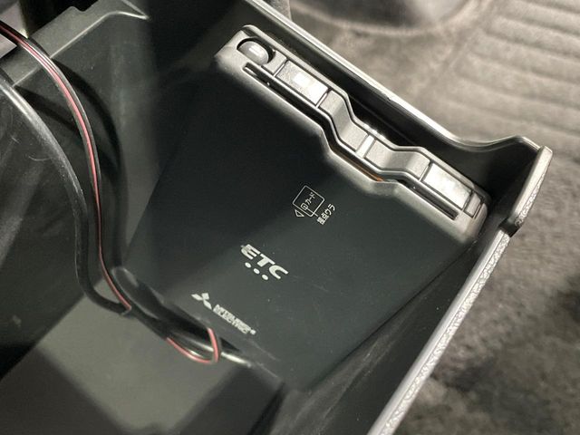 三菱 eKクロススペース