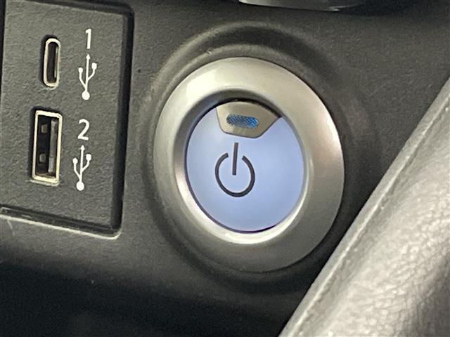 日産 リーフ