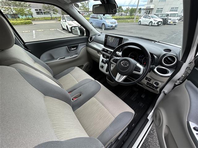 ダイハツ キャスト