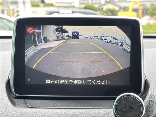 マツダ デミオ