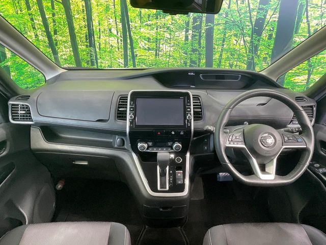 日産 セレナ