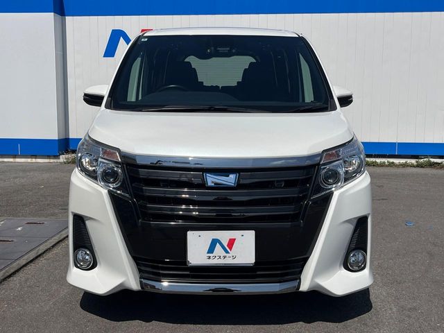 トヨタ ノア