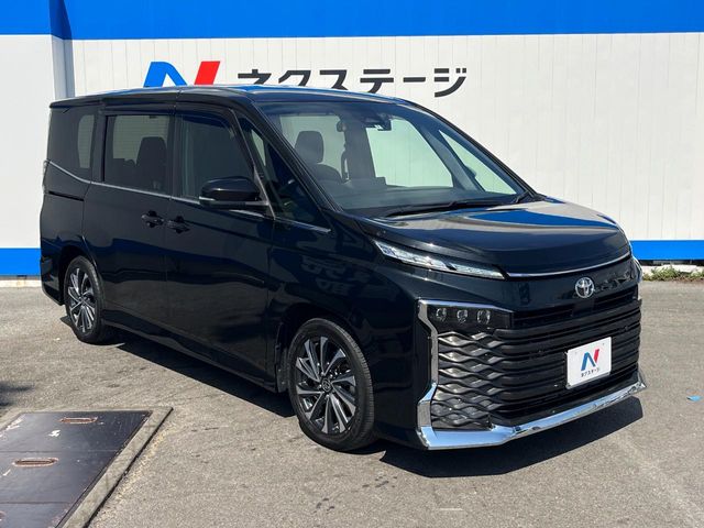 トヨタ ヴォクシー