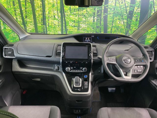 日産 セレナ