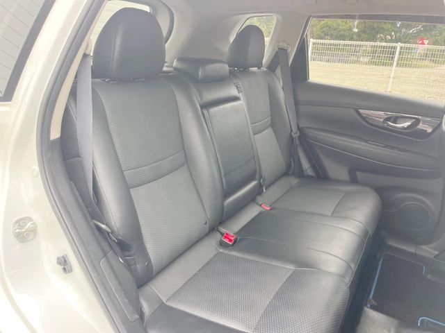 日産 エクストレイル