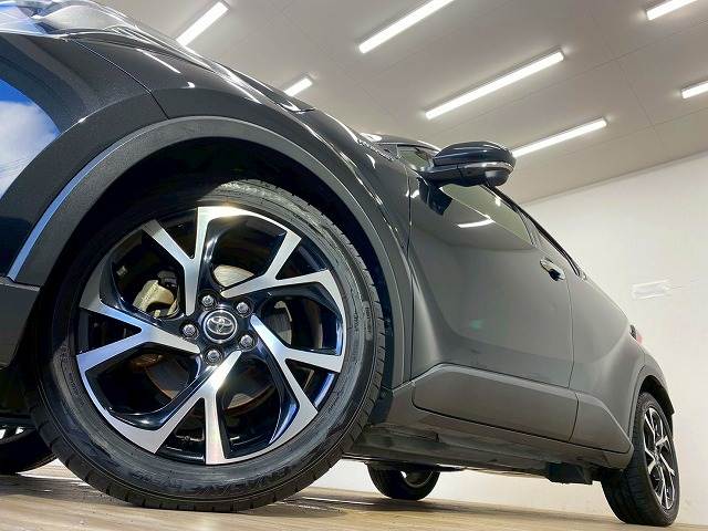 トヨタ C-HR