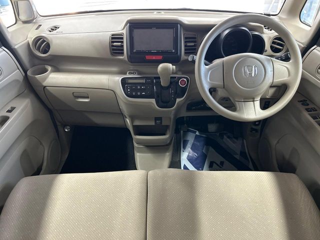 ホンダ N-BOX