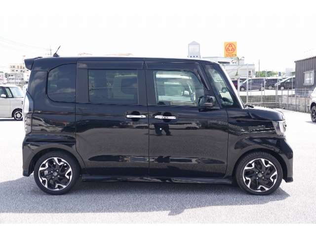 ホンダ N-BOX