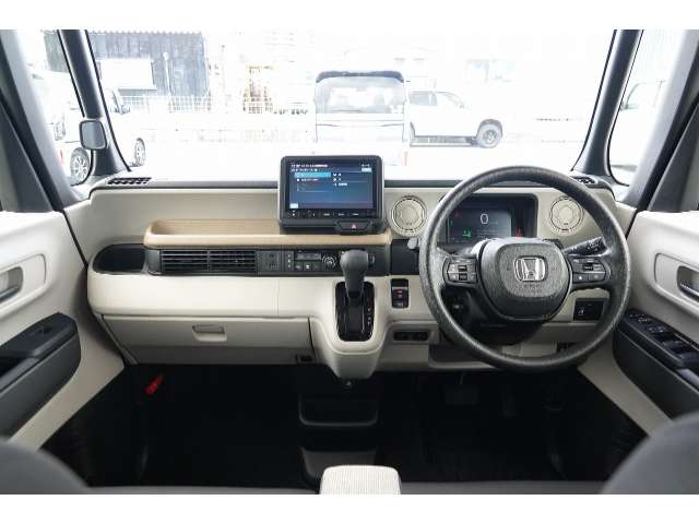 ホンダ N-BOX
