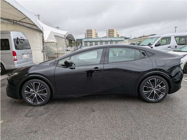 トヨタ プリウス