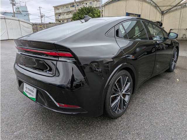 トヨタ プリウス