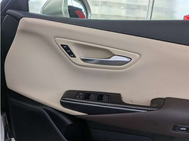 トヨタ クラウン