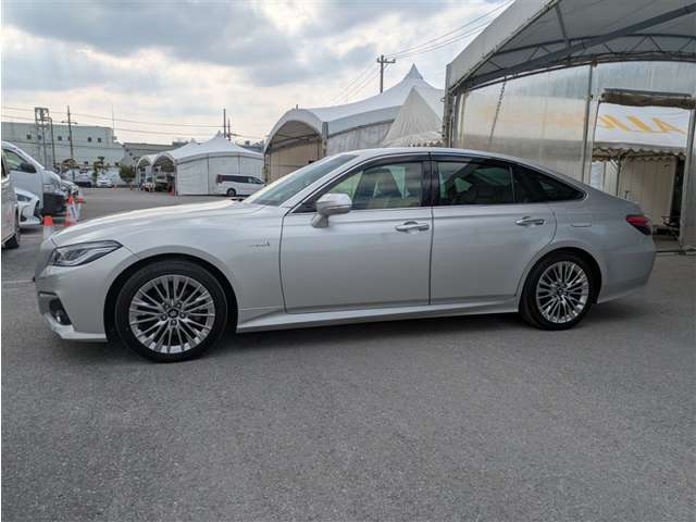 トヨタ クラウン